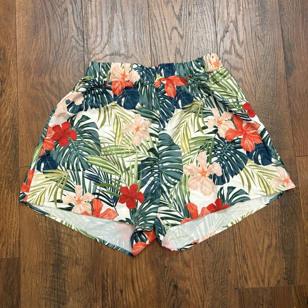 SHEIN Tropical Floral Shorts Women’s Medium Hawaiian Palm Leaf Elastic Waist